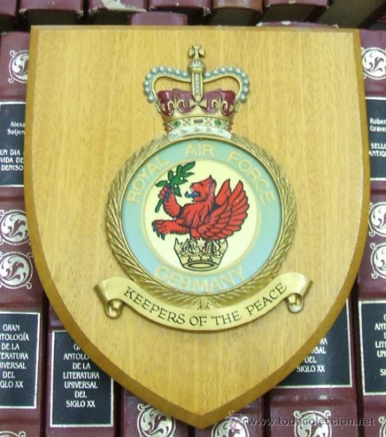 Military Antiques: METOPA  ROYAL AIR FORCE  KEEPERS OF THE PEACE    MET-014