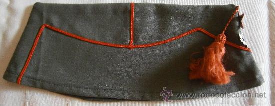 Militaria: COPIA de gorrillo de la Guerra Civil, mide 28 cms