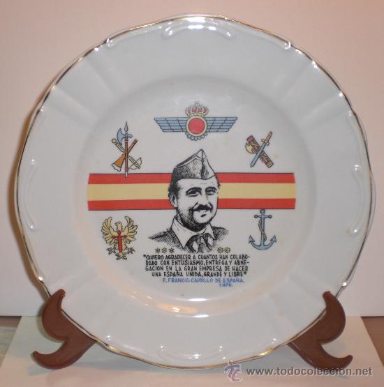 Militaria: Plato Conmemorativo a Franco - 1975. Filo de oro.