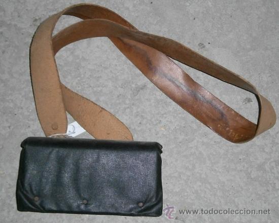 Militaria: Bandolera con cartuchera, Guardia Civil de gala, de teatro