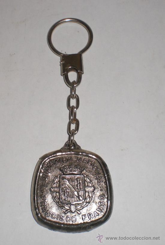 Militaria: Llavero Fundaci&oacute;n Nacional Francisco Franco &middot; ca. 1976&ndash;1990
