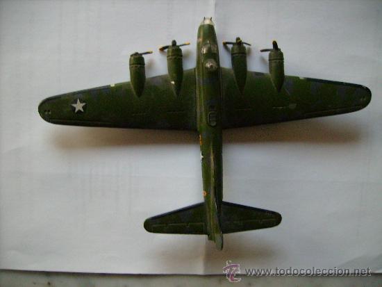 Military Antiques: BONITO AVION CUATRIMOTOR DE HELICE,A DF-ENVERGADURA DE LAS ALAS 22 Cm.LARGO 15 Cm.