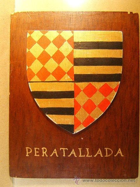 Military Antiques: PERATALLADA-FORALLAC-BAIX EMPORDA-GIRONA-CATALUNYA-ESCUDO DE ARMAS EN MADERA-1970? PIEZA UNICA.