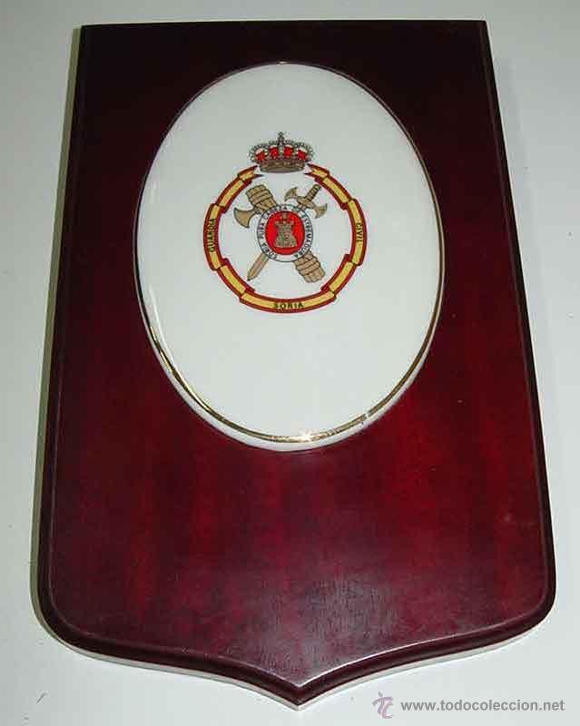 Military Antiques: ANTIGUA METOPA DE LA GUARDIA CIVIL DE SORIA - MIDE 28 X 18 CMS