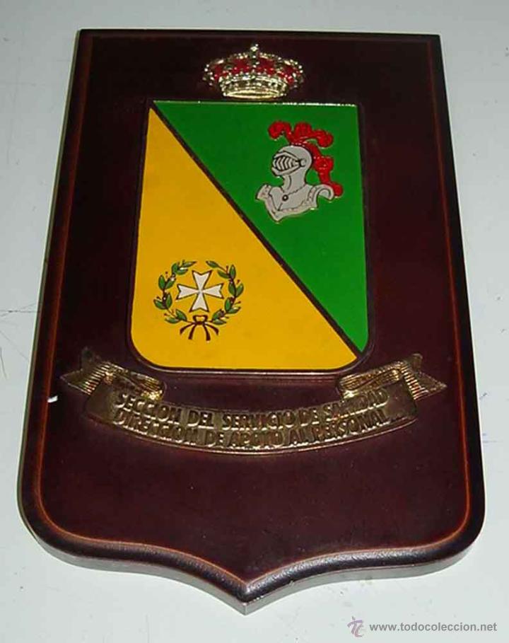 Military Antiques: ANTIGUA METOPA DE LA SECCION DEL SERVICIO DE SANIDAD, DIRECCION DE APOYO AL PERSONAL - MIDE 26 X 16