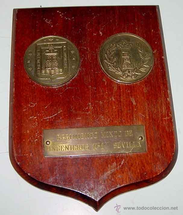 Military Antiques: ANTIGUA METOPA MILITAR DEL REGIMIENTO MIXTO DE INGENIEROS N&ordm; 2 - SEVILLA - MIDE 21 X 16 CMS.
