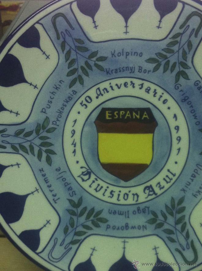 Militaria: PLATO DE CER&Aacute;MICA CONMEMORATIVO DEL 50 ANIVERSARIO DE LA DIVISI&Oacute;N AZUL - HERMANDAD DE ALICANTE - DIS