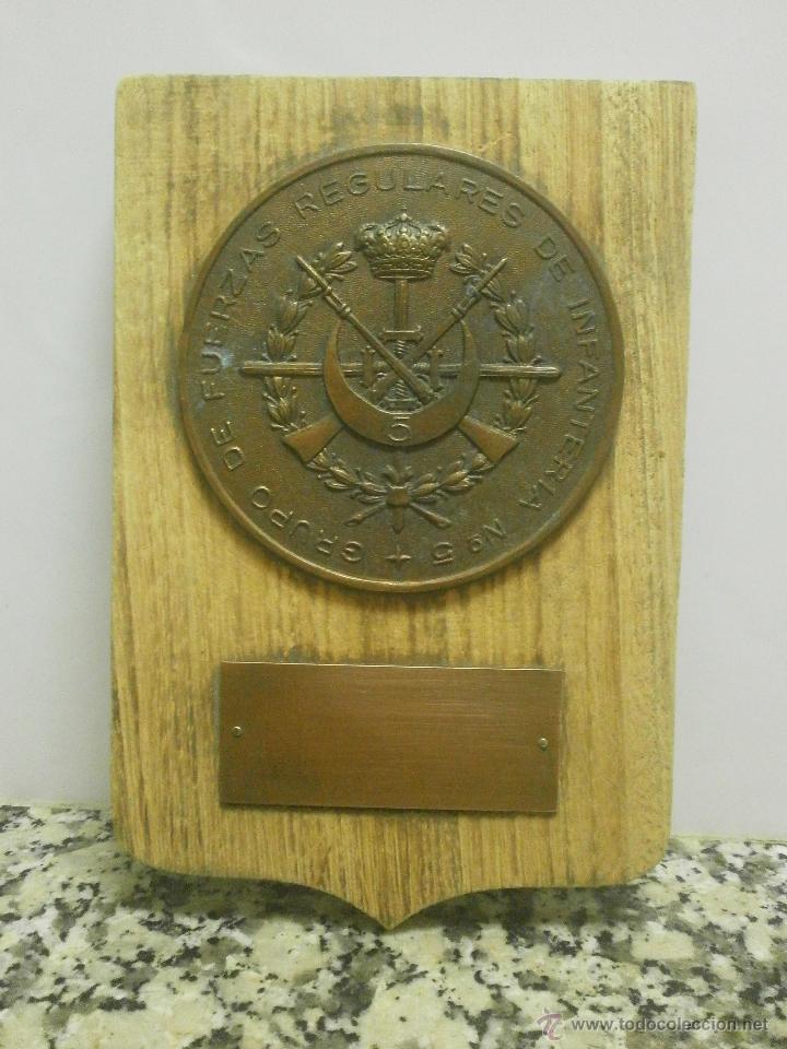 Military Antiques: EMBLEMA GRUPO DE FUERZAS REGULARES DE INFANTERIA N&ordm; 5