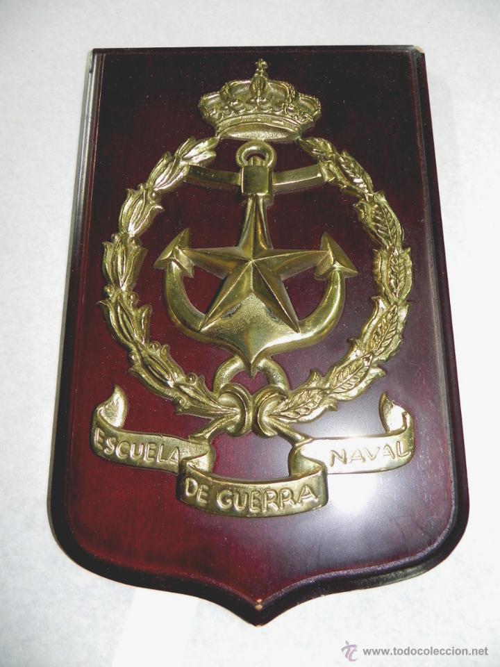Military Antiques: Metopa de la Escuela de Guerra Naval,  MIDE 28 X 18 CMS.