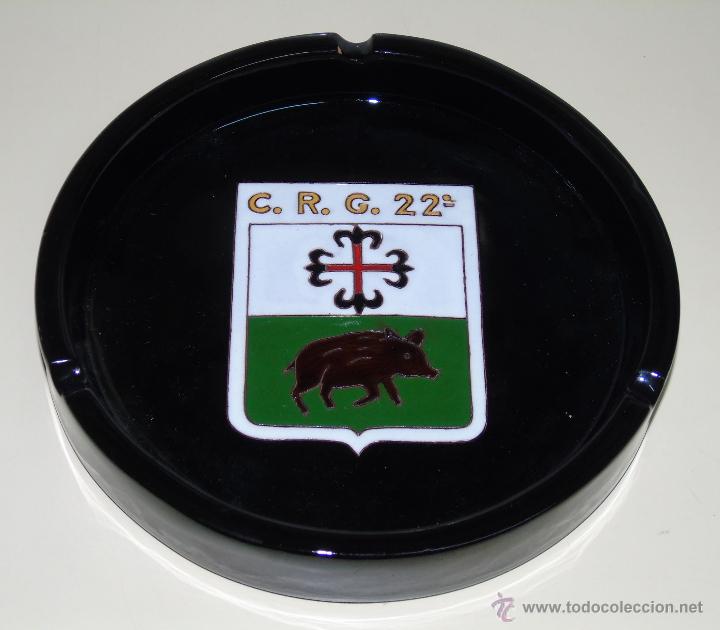 Militaria: GRAN PLATO CENICERO DE LA COMPA&Ntilde;&Iacute;A DE RESERVA GENERAL CRG 22 CIUDAD REAL . 21 CM. A&Ntilde;OS 60 70