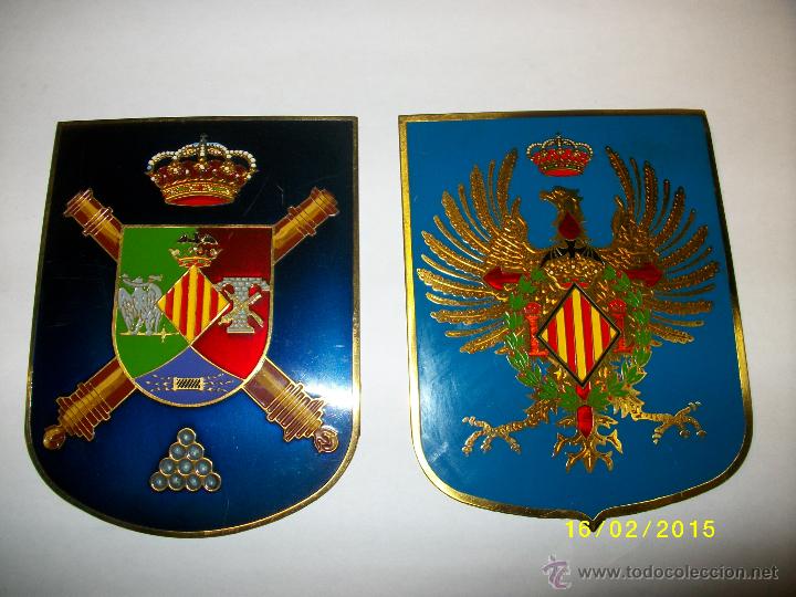 Militaria: ESCUDOS DESAPARECIDA III REGION MILITAR -CAPITANIA GENERAL DE VALENCIA- ESMALTADOS.