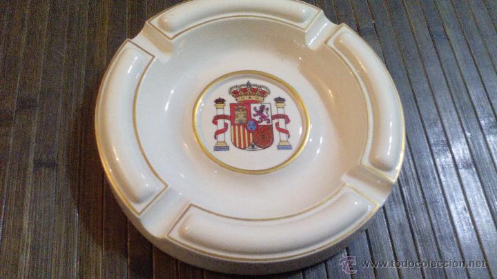 Military Antiques: Gran CENICERO DE CERAMICA CON ESCUDO DE ESPA&Ntilde;A