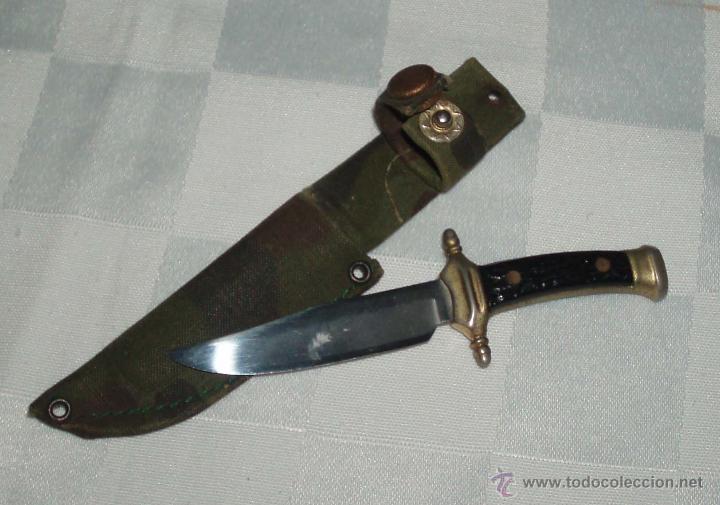 Militaria: navaja abrecartas militar con su funda