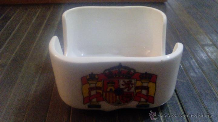 Military Antiques: CENICERO DE CERAMICA PATRIOTICO