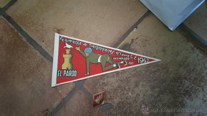 Military Antiques: BANDERIN DE LOS A&Ntilde;OS 50,DE LA AGRUPACION DE TRANSMISIONES DE LA PRIMERA REGION MILITAR EL PARDO