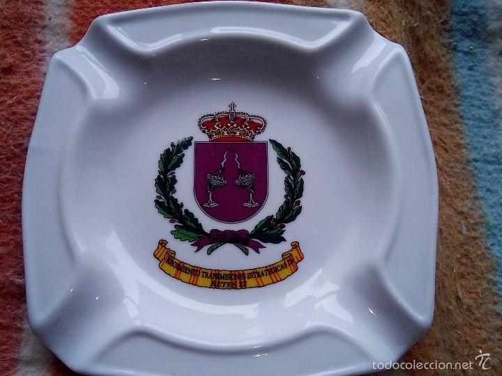 Military Antiques: CENICERO REGIMIENTO TRANSMISIONES ESTRATEGICAS 22 RETES 22