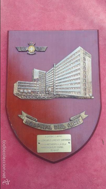 Military Antiques: CURIOSA Y ANTIGUA METOPA DEL HOSPITAL DEL AIRE.