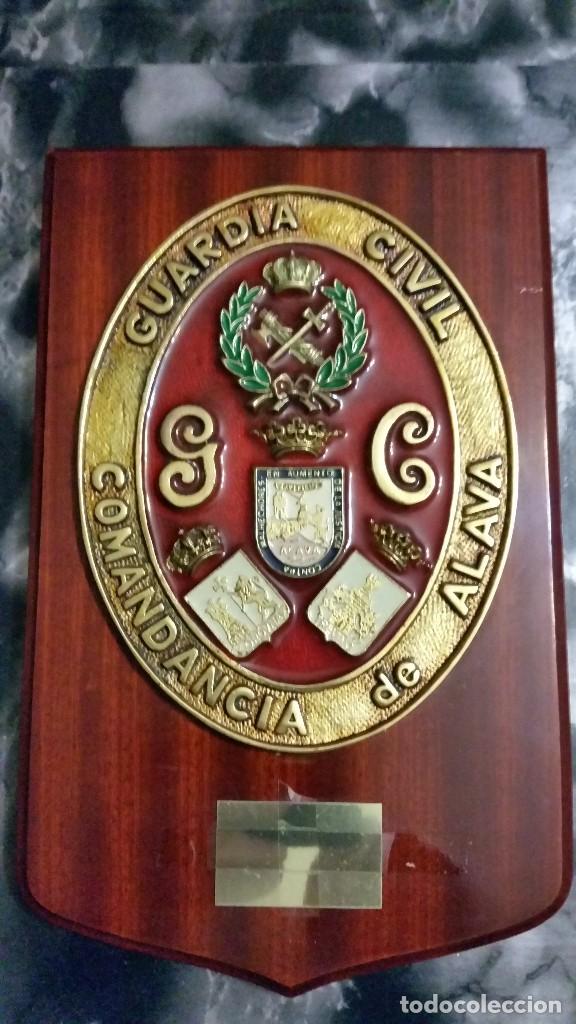 Militaria: METOPA GUARDIA CIVIL COMANDANCIA ALAVA
