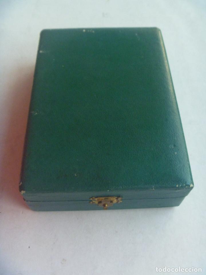 Militaria: CAJA DE JOYERO PARA MEDALLA O PLACA  ,  ANTIGUA. DE RECIO-MAGRO , MADRID