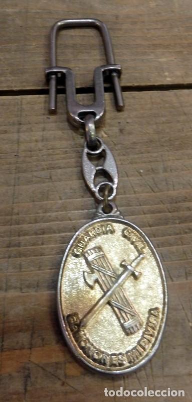 Militaria: ANTIGUO LLAVERO DE LA GUARDIA CIVIL, REVERSO VIRGEN DEL PILAR