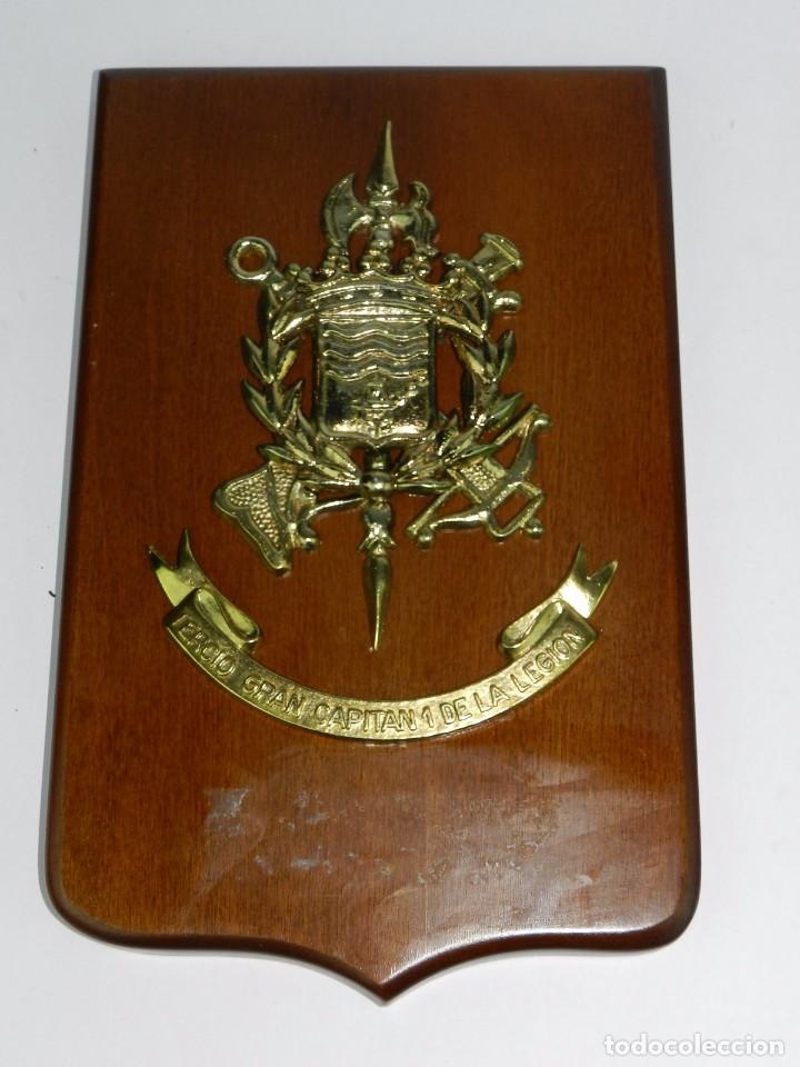 Military Antiques: METOPA DE LA LEGION, TERCIO GRAN CAPITAN 1 DE LA LEGION, MIDE 28 X 17,5 CMS.
