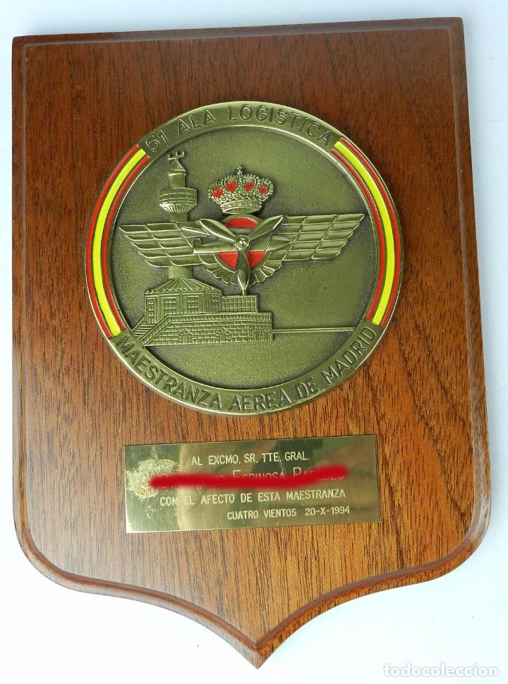 Military Antiques: METOPA DE 51 ALA LOGISTICA, MAESTRANZA AEREA DE MADRID, CON CHAPA A UN TENIENTE GENERAL EN 1994, MID