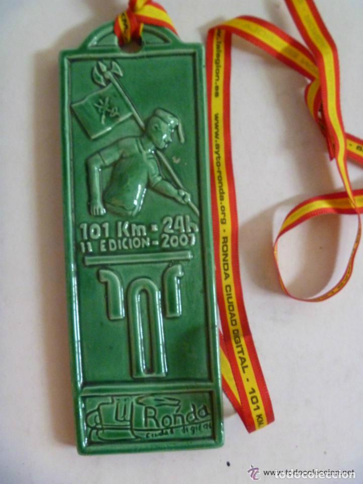 Militaria: LA LEGION , MEDALLON CERAMICA RECUERDO CARRERA 24 HORAS . RONDA , 2007