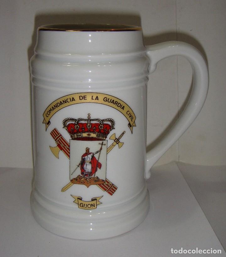 Military Antiques: Jarra de Colecci&oacute;n. Cer&aacute;mica. Comandancia de la Guardia Civil. Gij&oacute;n.