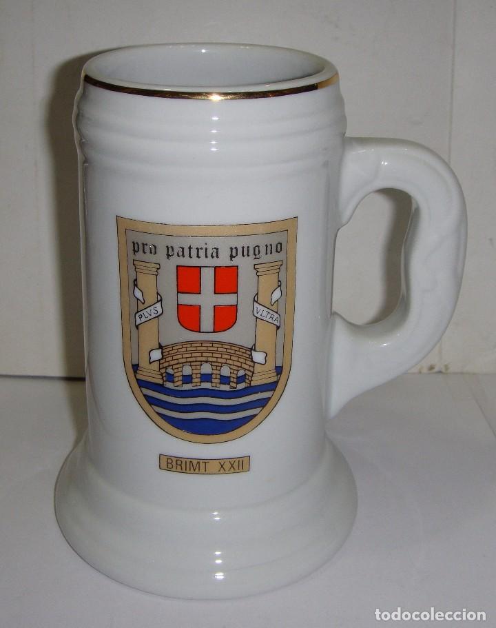 Military Antiques: Jarra de Colecci&oacute;n. Cer&aacute;mica. Pro Patria Pugno. BRIMT XXII.