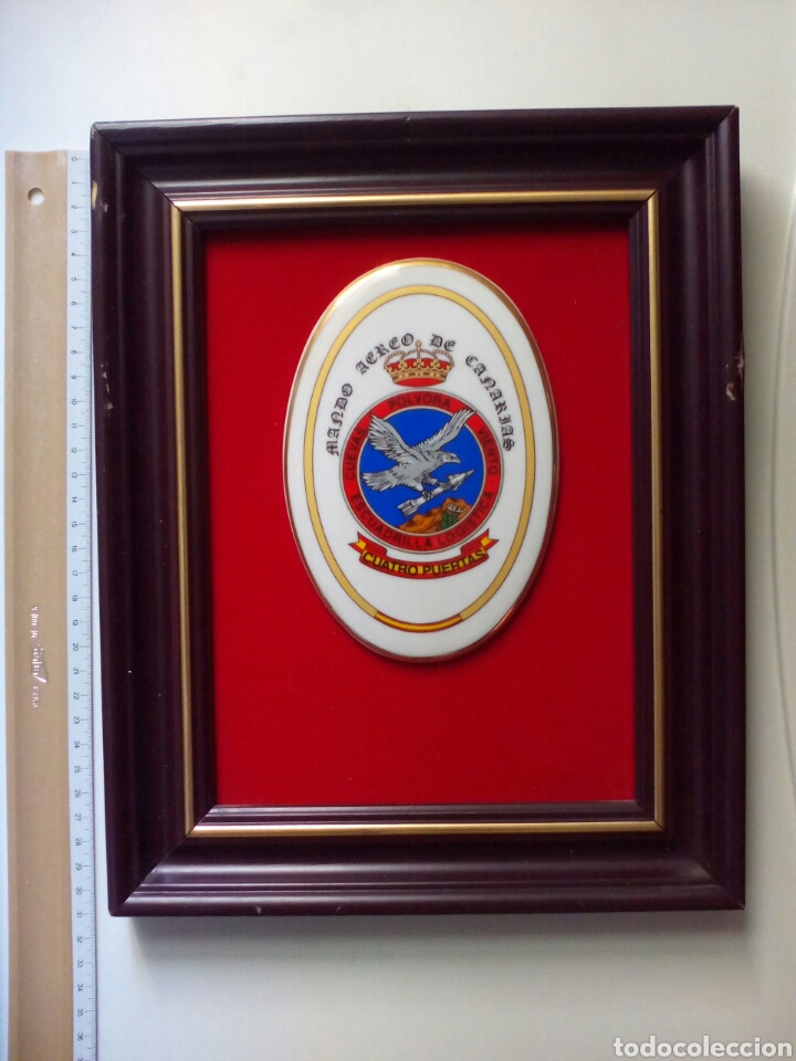 Military Antiques: METOPA CUADRO MANDO A&Eacute;REO DE CANARIAS ESCUADRILLA LOG&Iacute;STICA CUATRO PUERTAS.