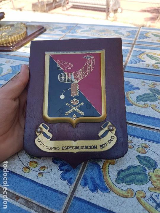 Militaria: ANTIGUA METOPA MILITAR DEL XXVII CURSO DE ESPECIALIZACI&Oacute;N.