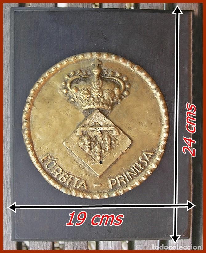 Military Antiques: 78/128..Metopa de lat&oacute;n F 62 Corbeta Princesa....mide 24 X 19 cms...pesa 1,100 kgs