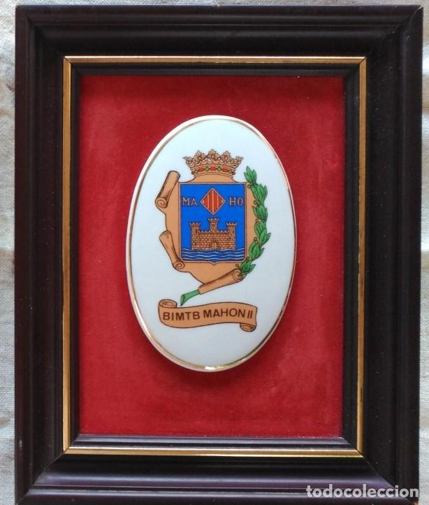 Militaria: METOPA EN CER&Aacute;MICA. INFANTER&Iacute;A, MAH&Oacute;N.