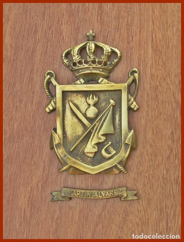 Militaria: 17/162..Metopa L 12 Buque Desembarco Mart&iacute;n &Aacute;lvarez...medidas.....23 X18 cms...peso 1,100 kgs
