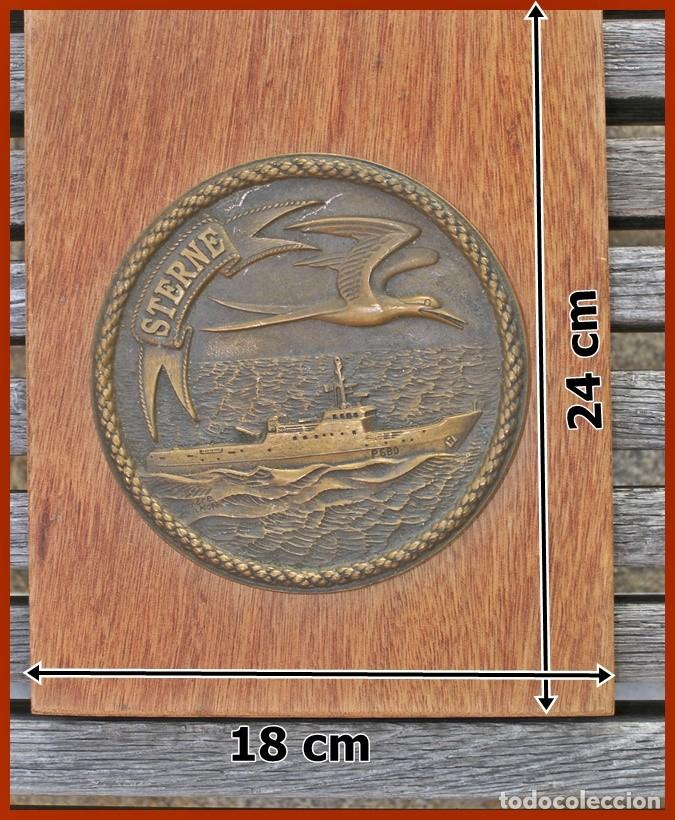 Military Antiques: 40/163..Metopa de lat&oacute;n P 680.... Patrullera STERNE ( Francesa).....medidas.....23 X18 cms...