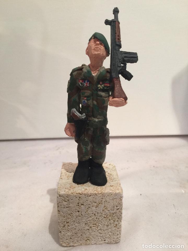 Military Antiques: MINIATURA DE GUARDIA CIVIL CON CETME - MISI&Oacute;N HERAT