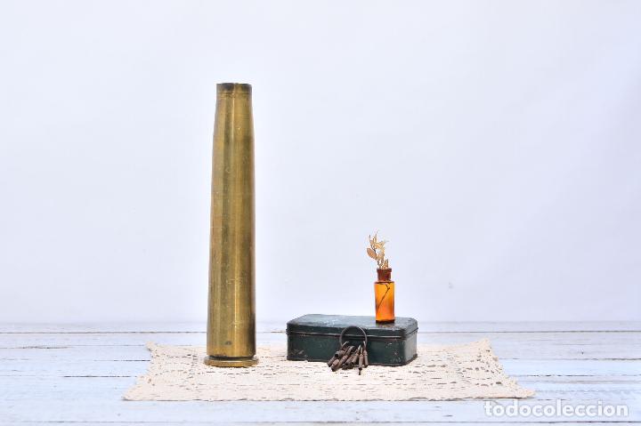 Militaria: BALA INERTE DE LATON TAMA&Ntilde;O GRANDE FLORERO - VAINA CARTUCHO VACIA ATREZZO CASQUILLO MILITAR