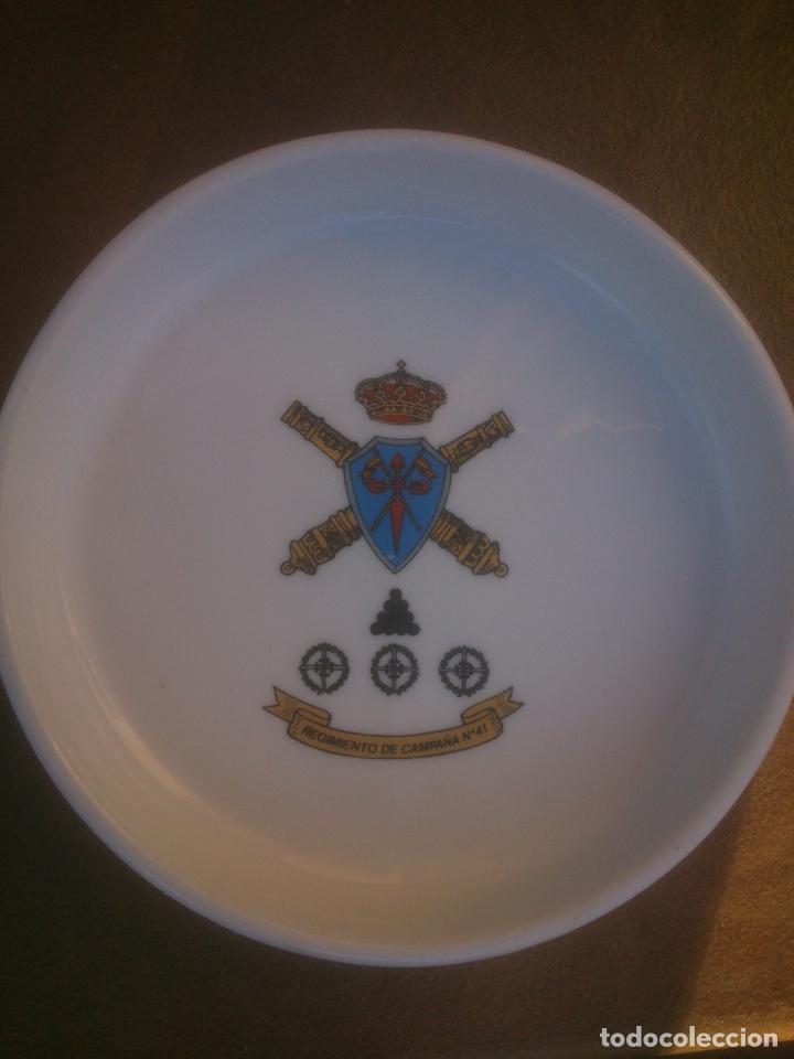 Militaria: CENICERO PORCELANA REGIMIENTO DE CAMPA&Ntilde;A N&ordm;41