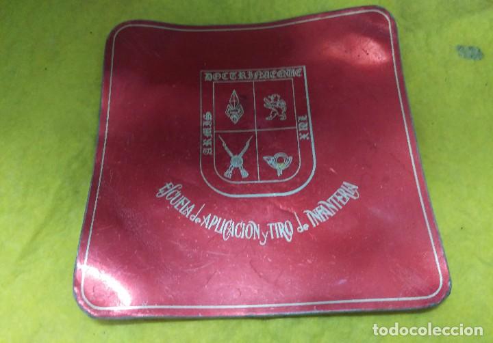 Military Antiques: cenicero aluminio ESCUELA DE APLICACION Y TIRO DE INFANTERIA