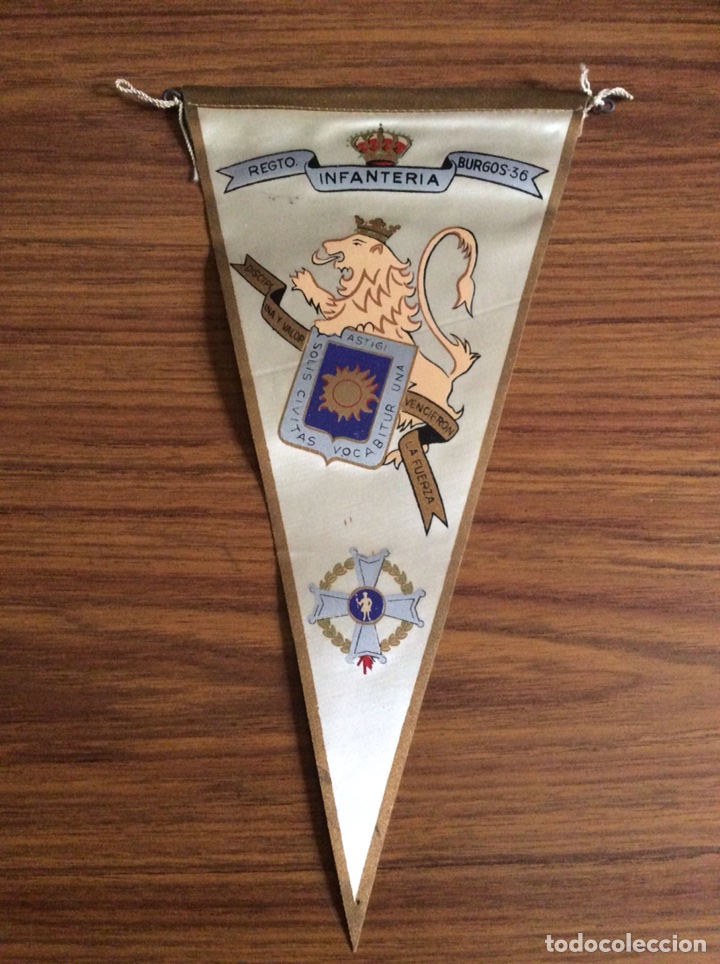 Military Antiques: BURGOS.REGIMIENTO INFANTER&Iacute;A BURGOS-36.