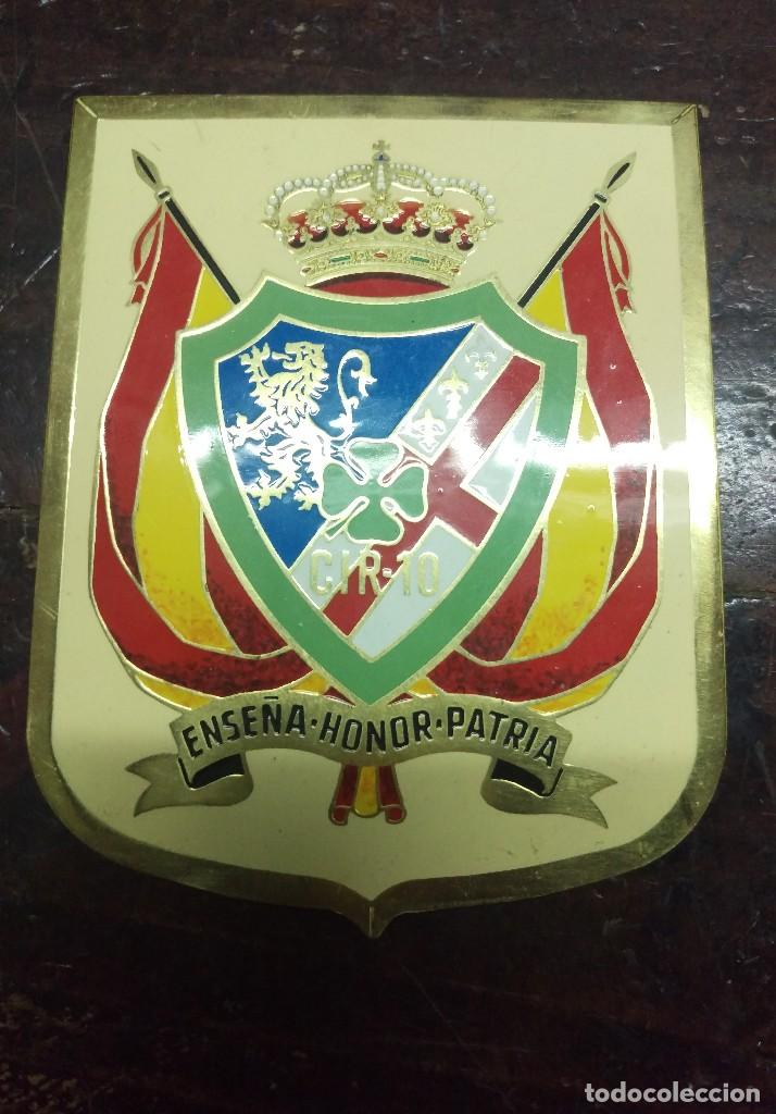 Military Antiques: Placa militar de metopa a&ntilde;os 70