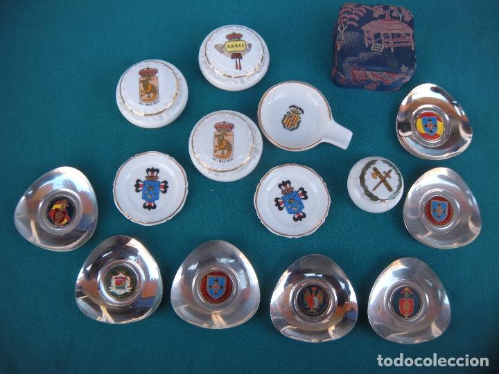 Military Antiques: CAJA PORCELANA Y OTROS CON EMBLEMA MILITAR, LOTE