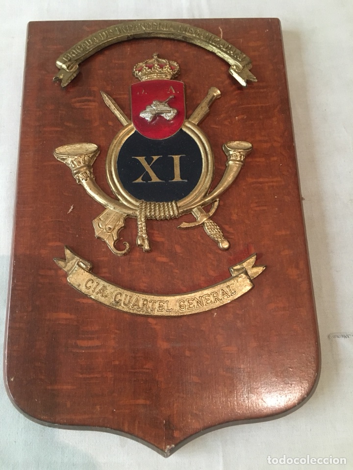 Military Antiques: METOPA MILITAR COMPA&Ntilde;&Iacute;A CUARTEL GENERAL BRIGADA DE INFANTER&Iacute;A MECANIZADA 11 MN