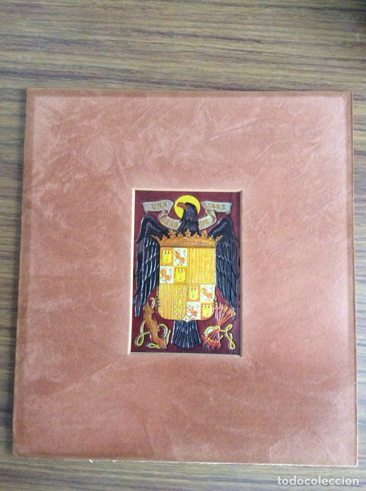 Military Antiques: ESCUDO DE ESPA&Ntilde;A-FRANCO-ENMARCADO EN PIEL-EN RELIEVE-ORIGINAL ANTIGUO-