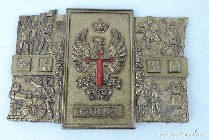 Military Antiques: PLACA DE BRONCE METOPA DEL CIR NUMERO 1, MIDE 18 X 12,5 CMS.