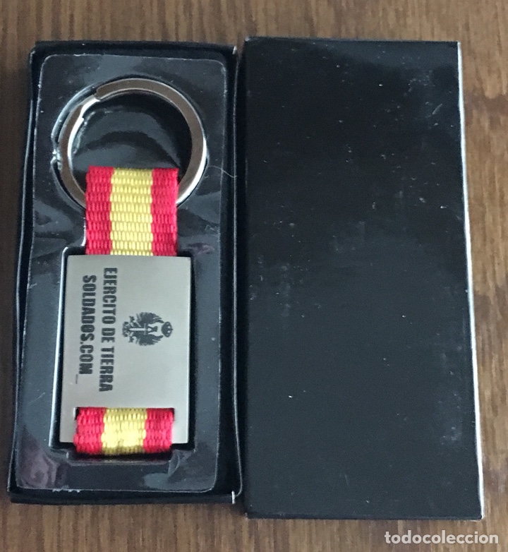 Military Antiques: LLAVERO EJ&Eacute;RCITO DE TIERRA EN SU CAJA ORIGINAL