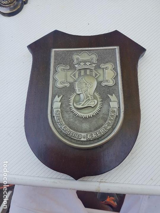 Military Antiques: BONITA Y ANTIGUA METOPA MILITAR DEL GRUPO LOG&Iacute;STICO XXX