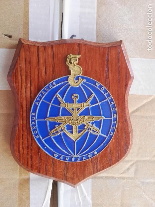 Militaria: Metopa de la Asociacion de Attaches de VARSOVIA