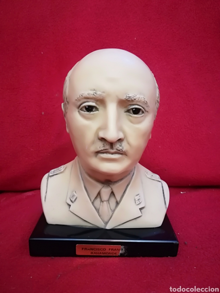 Military Antiques: Busto de franco