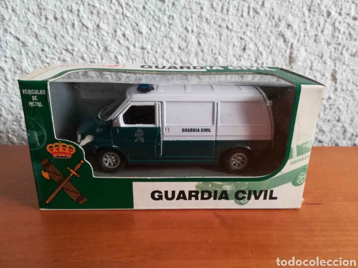 Military Antiques: Furgoneta Guardia Civil - veh&iacute;culo de metal con partes de pl&aacute;stico